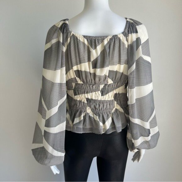 Express Smocked Blouse in Cream and Black - S - Picture 3 of 7